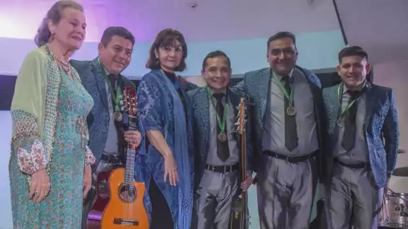 Anteriormente, los recipiendarios fueron los Tres Yucatecos, Yucatrova y Ensueño