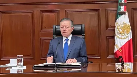 Senadores del PRI y PAN presentaron ante la Secretaría General de la Cámara de Diputados, una demanda de juicio político en contra del ex ministro Arturo Zaldívar Senadores del PRI y PAN presentaron ante la Secretaría General de la Cámara de Diputados, una demanda de juicio político en contra del ex ministro Arturo Zaldívar