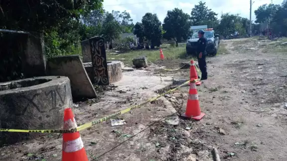 Autoridades acordonaron el área para levantar el cuerpo Autoridades acordonaron el área para levantar el cuerpo