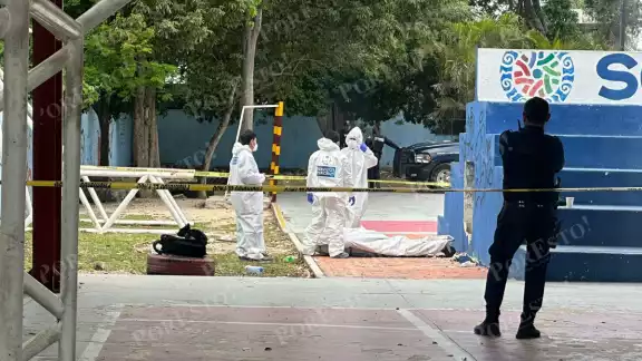 Los vecinos del fraccionamiento Villamar I cuando caminaban por el área del parque se percataron de los olores Los vecinos del fraccionamiento Villamar I cuando caminaban por el área del parque se percataron de los olores
