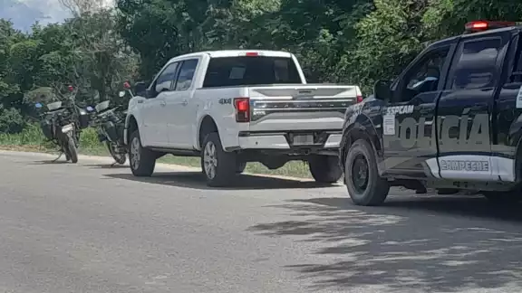 Tanto la camioneta como el conductor fueron trasladados a la Vicefiscalía Tanto la camioneta como el conductor fueron trasladados a la Vicefiscalía