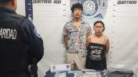 Los jóvenes fueron detenidos sobre la avenida 25
Los jóvenes fueron detenidos sobre la avenida 25