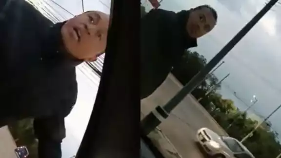 Presunto elemento de la policía que buscaba extorsionar a la pareja