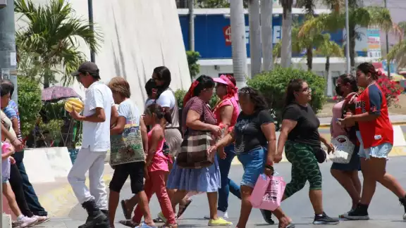 Loa hombres ganan mejor que las mujeres Loa hombres ganan mejor que las mujeres