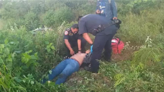 De inmediato se solicitó la presencia de una ambulancia y atendió el llamado la unidad Y-28 De inmediato se solicitó la presencia de una ambulancia y atendió el llamado la unidad Y-28