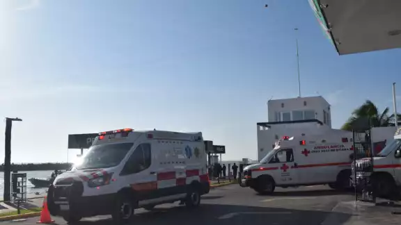 El hombre resultó con lesiones en la cara y en el brazo