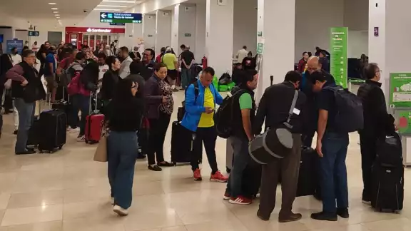 La afluencia de personas ha aumentado en el aeropuerto de Mérida La afluencia de personas ha aumentado en el aeropuerto de Mérida