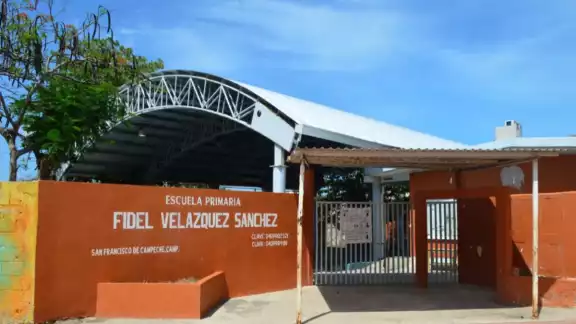 Cumple 80 aniversario el SNTE