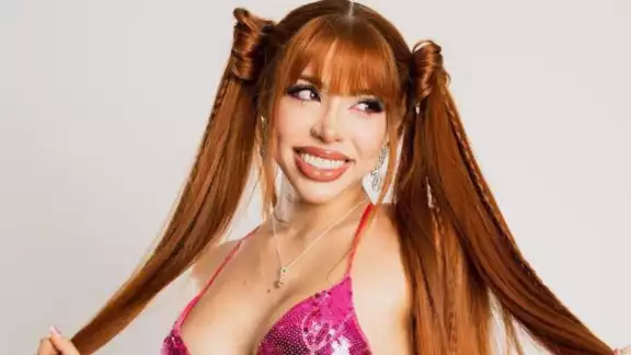 Yeri Mua dijo que podría ser que asista a los XV años de la joven yucateca Yeri Mua dijo que podría ser que asista a los XV años de la joven yucateca