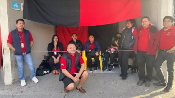 El dirigente sindical dijo que existe la posibilidad de reanudar las pláticas a partir de hoy El dirigente sindical dijo que existe la posibilidad de reanudar las pláticas a partir de hoy