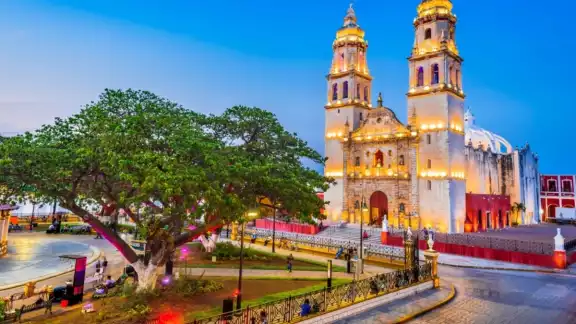 El Centro Histórico de Campeche está lleno de historia y cultura El Centro Histórico de Campeche está lleno de historia y cultura