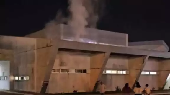 El humo saliendo del Hospital de Alta Especialidad de Mérida se debió a una liberación controlada del refrigerante