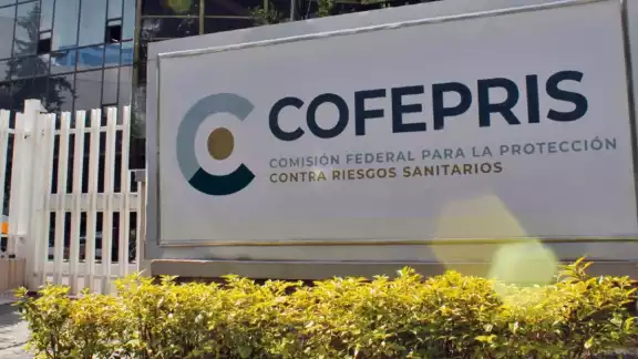 La Cofepris activó un protocolo especial de vigilancia sanitaria y farmacovigilancia por casos de probable bacteriemia en hospital privado de la CDMX La Cofepris activó un protocolo especial de vigilancia sanitaria y farmacovigilancia por casos de probable bacteriemia en hospital privado de la CDMX