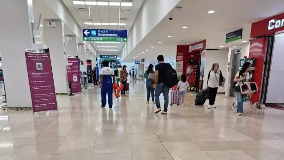 La afluencia de pasajeros se mantiene regular en el aeropuerto de Mérida La afluencia de pasajeros se mantiene regular en el aeropuerto de Mérida