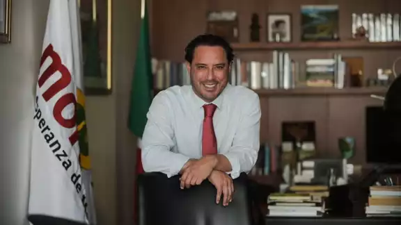 Fue hace un año cuando Raúl Paz dejó el PAN en Yucatán para pasarse a Morena