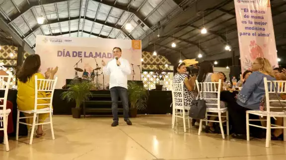 Liborio Vidal expresó su reconocimiento, agradecimiento y respeto a las madres de familia de la Segey Liborio Vidal expresó su reconocimiento, agradecimiento y respeto a las madres de familia de la Segey