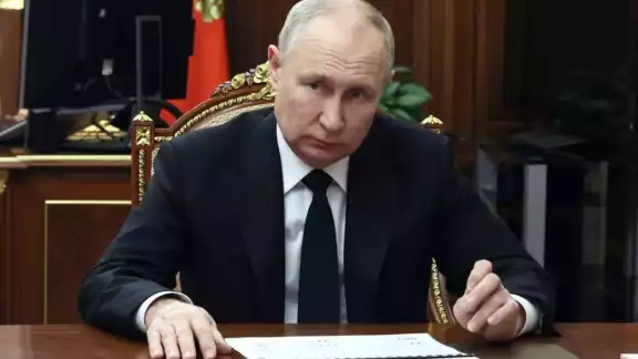 Vladimir Putin señaló en octubre su intención de no ratificar el CTBT en respuesta a que Estados Unidos nunca lo ratificó Vladimir Putin señaló en octubre su intención de no ratificar el CTBT en respuesta a que Estados Unidos nunca lo ratificó