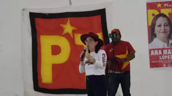 Desde hace dos administraciones les redujeron los bonos de antigüedad, y aunque les debían otorgar entre 50 mp y 80 mp, sólo les dieron entre 5 mp y 8mp