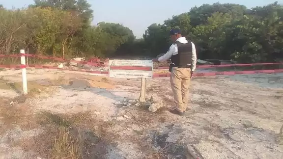 Se descubrió que no era la primera vez que tiraban estos desperdicios en el lugar Se descubrió que no era la primera vez que tiraban estos desperdicios en el lugar