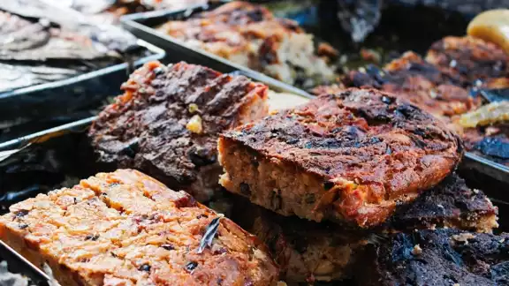 En esta edición se pueden encontrar pibes rellenos de queso de bola, relleno negro, cochinita y chicharra En esta edición se pueden encontrar pibes rellenos de queso de bola, relleno negro, cochinita y chicharra