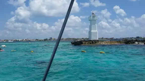 Con el programa del Manejo Parque Marino Nacional alertó de la gravedad que atraviesa, la Conanp no ha actuado, demandan prestadores de servicios.