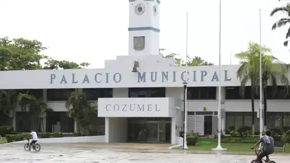 Renán Sánchez busca la Presidencia y Alonso, la reelección