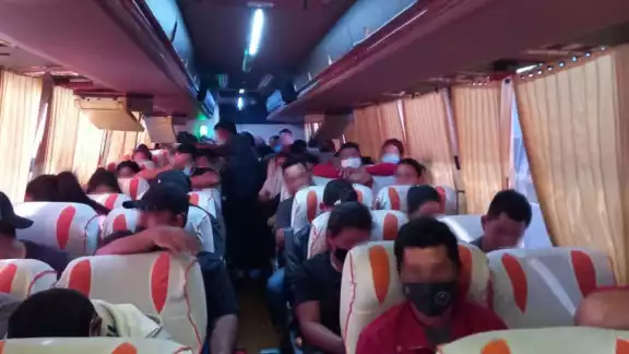 Las personas menores de edad migrantes no acompañadas y las personas en núcleo familiar fueron canalizadas al DIF de la entidad