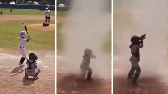 Este fenómeno es conocido como 'diablo de arena' Este fenómeno es conocido como 'diablo de arena'