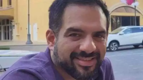 La situación jurídica de Manuel Guerrero, mexicano-británico detenido en Qatarfue aplazada por el juez, 24 horas más