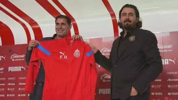 No venimos con la solución mágica al proyecto de Chivas: Fernando Hierro No venimos con la solución mágica al proyecto de Chivas: Fernando Hierro