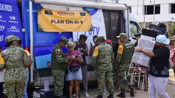 El Gobierno de México recopila víveres que serán enviados a la CDMX