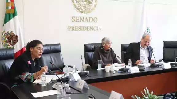 El Presidente Andrés Manuel López Obrador, dio a conocer cuál sería el Plan B si no se acepta la terna de aspirantes que propuso para ocupar la vacante de Ministro en la SCJN. El Presidente Andrés Manuel López Obrador, dio a conocer cuál sería el Plan B si no se acepta la terna de aspirantes que propuso para ocupar la vacante de Ministro en la SCJN.
