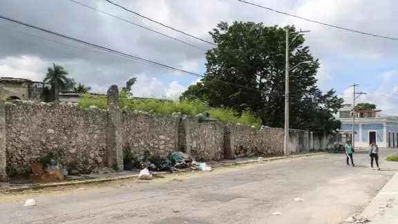 Solo las casas que han sido adquiridas por extranjeros están remozadas y bien pintadas