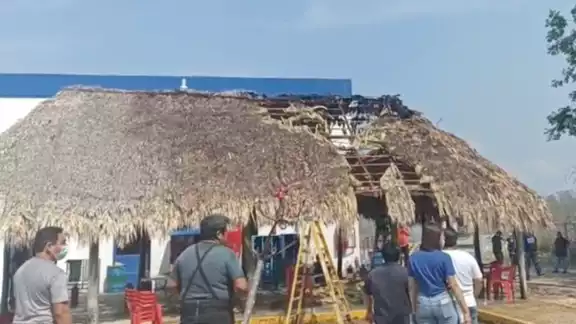 50 por ciento de la estructura resultó afectada por las llamas