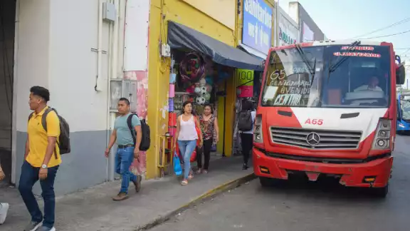 El fin de operaciones de la histórica Alianza de Camioneros ha derivado en una situación compleja