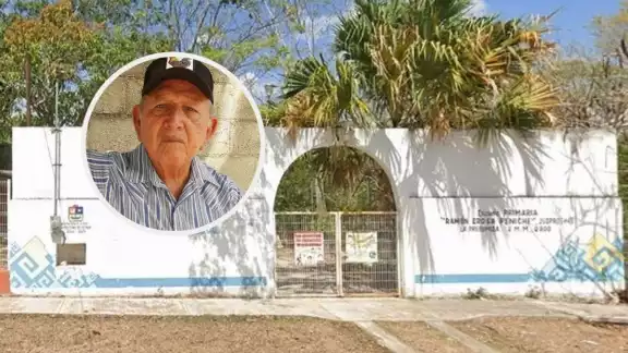 El maestro Manuel es originario de Conkal, Yucatán El maestro Manuel es originario de Conkal, Yucatán