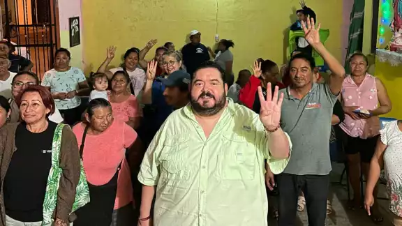 Bayardo Ojeda, de 39 años, fue postulado por la coalición Sigamos Haciendo Historia Bayardo Ojeda, de 39 años, fue postulado por la coalición Sigamos Haciendo Historia
