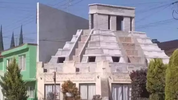 Esta construcción sorprende por su original diseño Esta construcción sorprende por su original diseño
