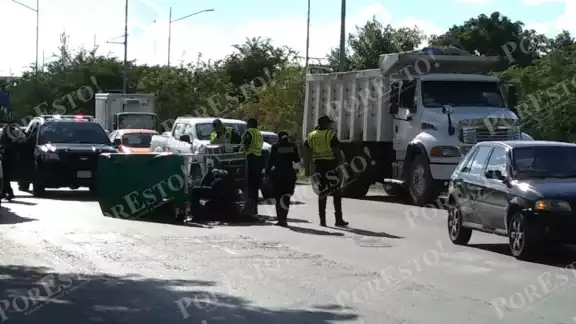 La mujer resultó herida de la pierna La mujer resultó herida de la pierna