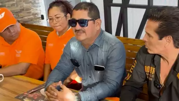 El candidato al Senado de la República afirmó que hay una persecución política en su contra al gozar de la simpatía ciudadana. El candidato al Senado de la República afirmó que hay una persecución política en su contra al gozar de la simpatía ciudadana.