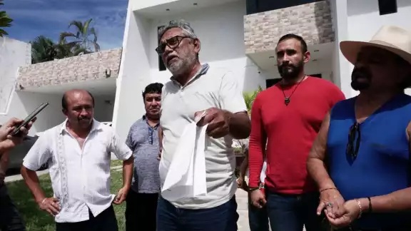 Hace cinto años, el exdirector del IET los defraudó con 15 mdp Hace cinto años, el exdirector del IET los defraudó con 15 mdp