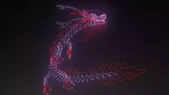 Así fue como se formó un dragón con drones en Ganzhou Así fue como se formó un dragón con drones en Ganzhou
