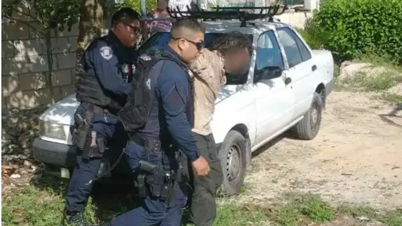 En las últimas horas, la policía Municipal organizo una intensa búsqueda en la selva En las últimas horas, la policía Municipal organizo una intensa búsqueda en la selva