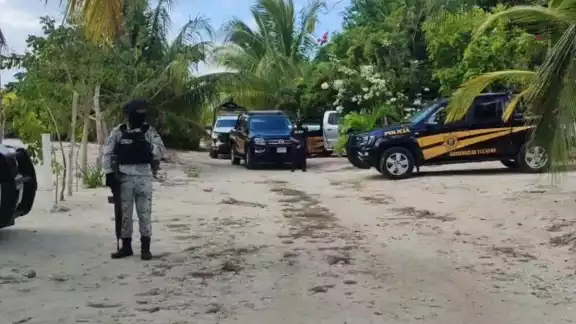 El reporte fue hecho por un turista que pasaba por el lugar El reporte fue hecho por un turista que pasaba por el lugar
