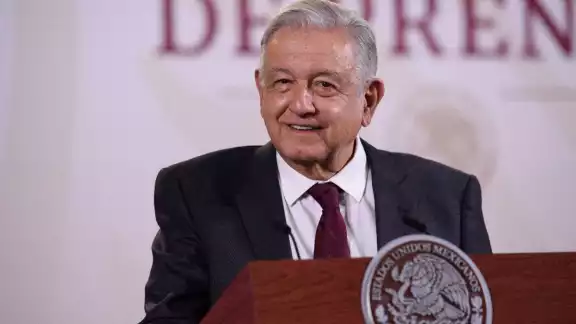 Andrés Manuel López Obrador encabeza este martes 9 de abril, la conferencia mañanera desde Palacio Nacional
