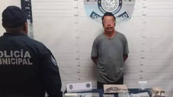 El sujeto había amenazado a otro hombre antes de ser detenido