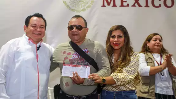 Joaquín Díaz Mena invita a beneficiarios que aún no tienen su tarjeta de Bienestar