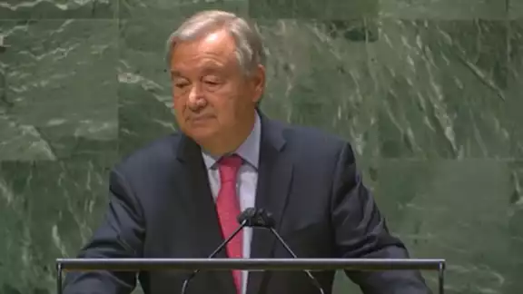 El secretario general de la ONU pidió parar el bombardeo en escuelas y hospitales