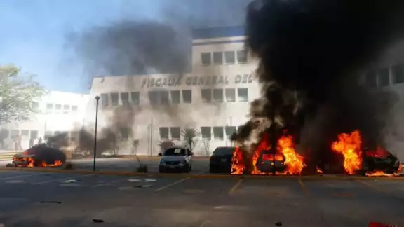 Este miércoles se informó la detención de dos miembros del Grupo Centauro de la SSP de Guerrero, presuntamente involucrados en el asesinato del estudiante de la Normal de Ayotzinapa, Yanqui Kothan Gómez Este miércoles se informó la detención de dos miembros del Grupo Centauro de la SSP de Guerrero, presuntamente involucrados en el asesinato del estudiante de la Normal de Ayotzinapa, Yanqui Kothan Gómez