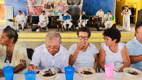 El platillo del relleno negro tiene sus variantes en las diferentes regiones del Estado El platillo del relleno negro tiene sus variantes en las diferentes regiones del Estado